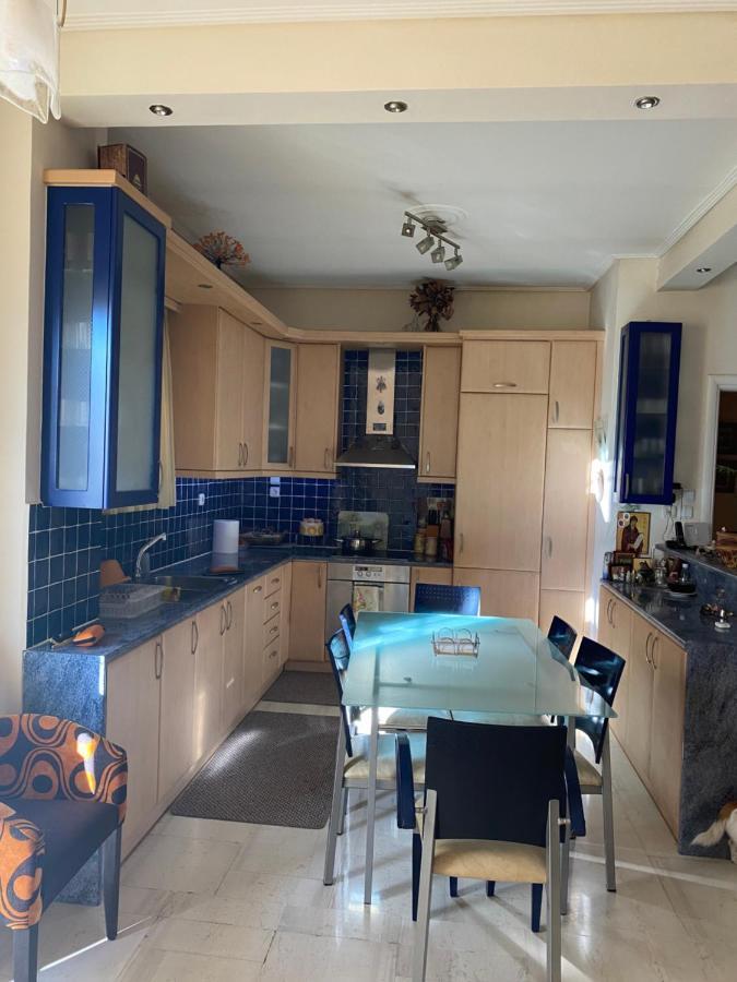 אתונה Quiet Home For Two People מראה חיצוני תמונה